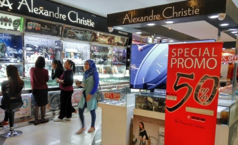 Aksesoris Elegan Alexandre Christie