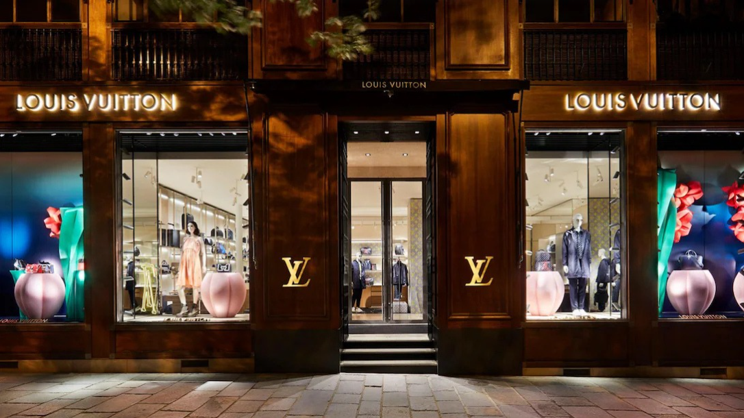 Louis Vuitton Elegansi Jelajah Dunia